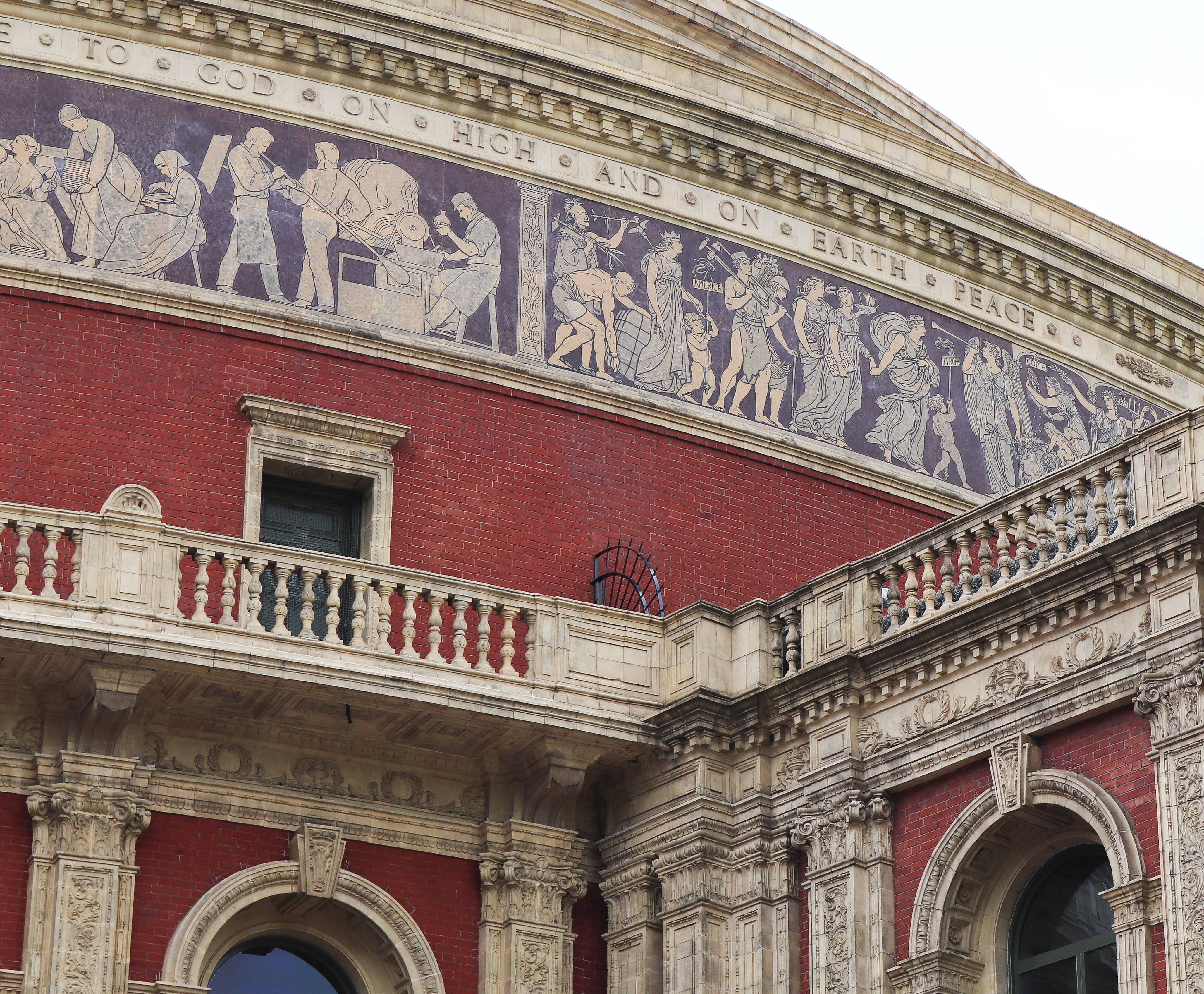 Closer view of exteriors at Royal Albert Hall